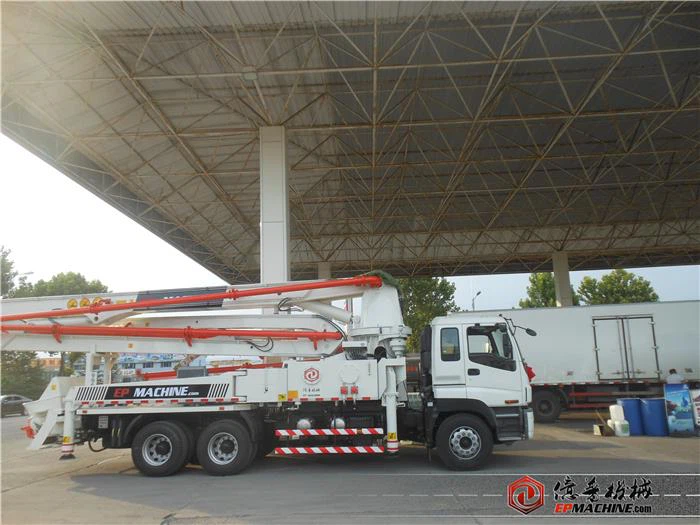 EP--Concrete boom pump (4)