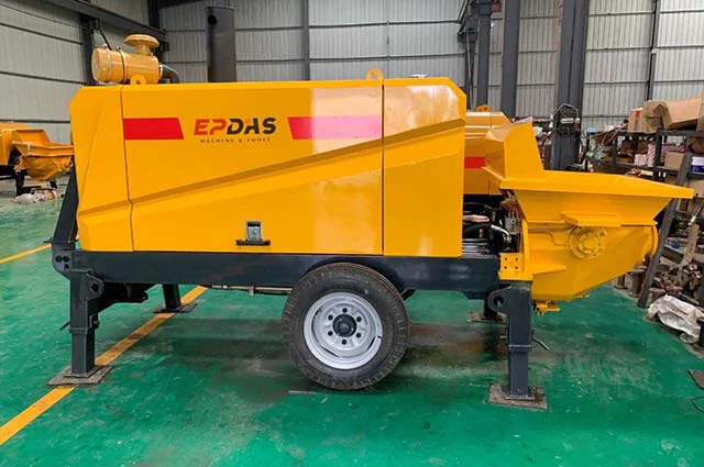 Anhängermontierte Betonpumpe